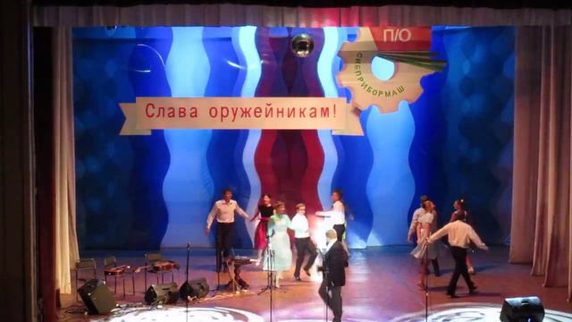 Попурри 70-х. День оружейника. Е. Гавриленко и "Традиция" смотреть онлайн