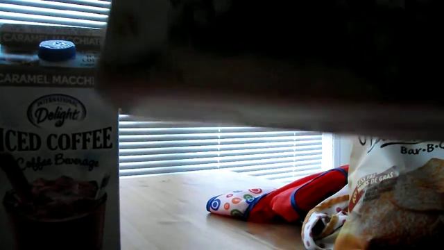 Couponing with benefits: Reviews on Lays Oven Baked Chips, Kelloggs Soft Bakes, ID Ice Coffee смотреть онлайн