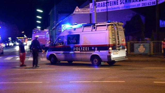 Nikon D3300 with AF-S DX VR Zoom-Nikkor 18-105mm f/3.5-5.6G ED lens samples смотреть онлайн