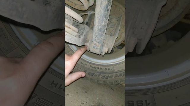 Лопнули пружины на Реззо