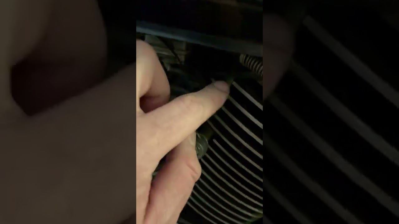 Расположение Вакумных шлангов Suzuki VL800 смотреть онлайн