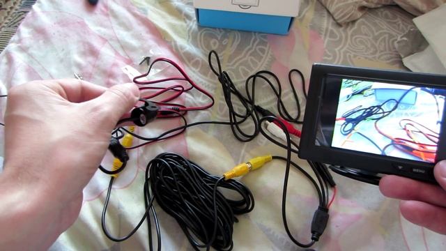 Камера заднего вида дисплей провода