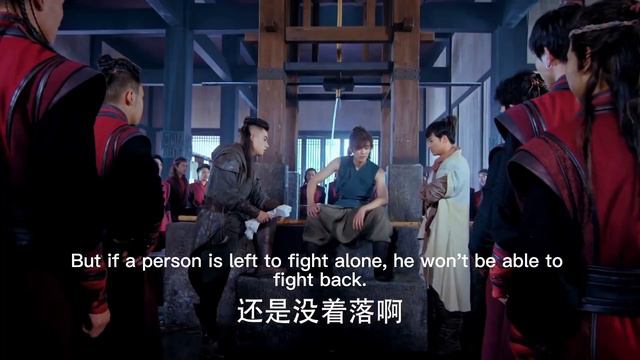 廢物小子勇揍惡霸，解救受欺負的同學，贏得全場歡呼！