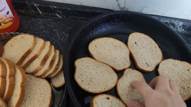 что можно приготовить из шпрот в масле за 5 минут , уау ты будешь удивлен раньше такого ты не делал смотреть онлайн