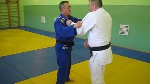 Спина с захватом за отворот и посадка- как учил Керод Я.М. и как выполнял движения Юрий Соколов.