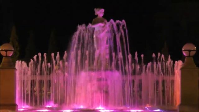 Красивые фонтаны Тамбова (Усадьба Асеевых, Привокзальная площадь, Дворец единоборств) смотреть онлайн