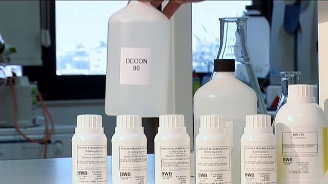 Часть 1 -- Представление пламенного фотометра BWB XP смотреть онлайн