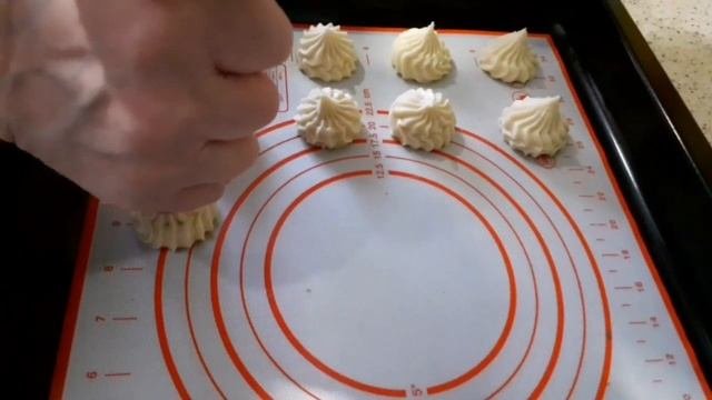 ПРОСТОЙ РЕЦЕПТ ПРОФИТРОЛЕЙ И ЭКЛЕРОВ СО СГУЩЕНКОЙ. ИДЕАЛЬНЫЙ РЕЦЕПТ ЗАВАРНОГО ТЕСТА
