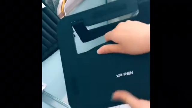 XP-Pen Artist 13.3 pro unboxing + Junko Enoshima test drawing (at the end) смотреть онлайн