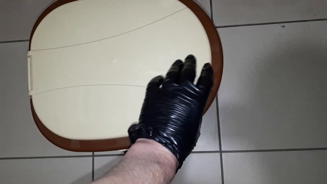 [16+] Горшок-для-ЖОПЫ-туалет-унитаз-универсальный-барахолка-распродажа-луганск-baraholka-rasprodaga смотреть онлайн