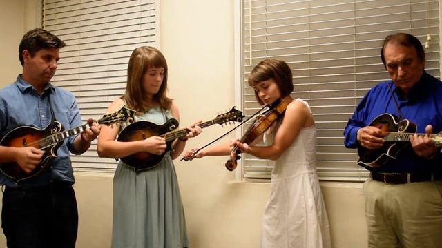 Tremolo Tuesday #33 - 9/19/17 "Pass Me Not" смотреть онлайн