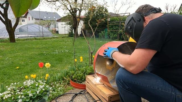 Подставка для казана из отходов смотреть онлайн