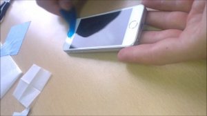 Видео обучение №4 Как клеить стекло на Iphone 5S + для чего стекло вообще нужно