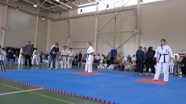 Участницы первенства: 41 (ака) - 78