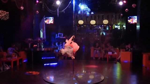 Ольга Чуприна на "Королеве Экзотика" смотреть онлайн