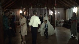 люблю тебе моя кохана 0680595280 зйомка на весілля в ресторані Чарівна Лоза м Калуш в селі Вістова