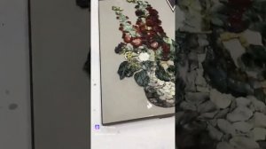 Необычная картина из цемента, камня и смальты