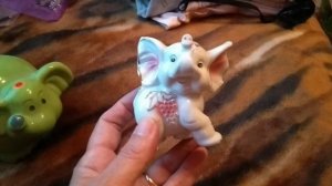 Слонов много не бывает. Коллекция слонов.