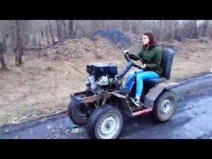 =29= Старшая дочь осваивает технику!