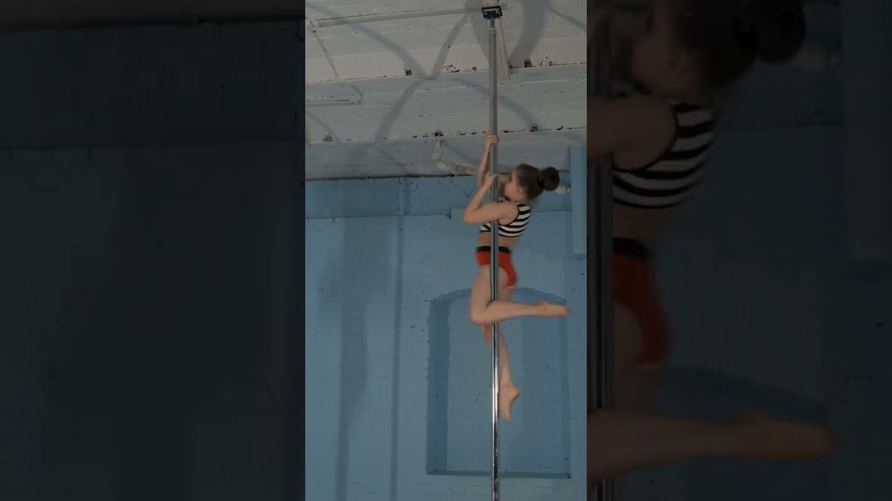 Аделина спорт пилон #пилон #спорт #shorts