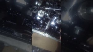 насос форсунки Фольксваген разъем проводов и вытаскивание планки