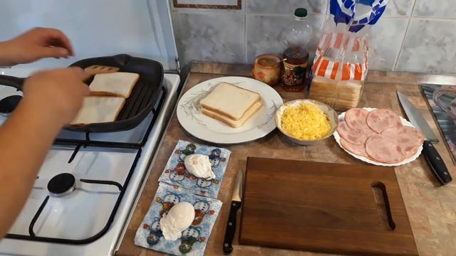 СЭНДВИЧ С ЯЙЦОМ БЕНЕДИКТ...ВКУСНЕЙШИЙ ЗАВТРАК смотреть онлайн