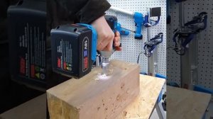 Аккумуляторный шуруповерт-гайковерт Toua DBLW180 БЕСЩЕТОЧНЫЙ ДВИГАТЕЛЬ