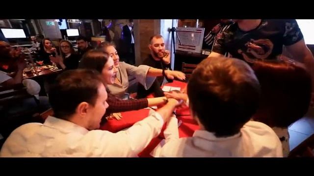 Есть today. 11.10.2018. Готовим утиную грудку фламбе со спаржей и кишмишем