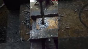 Самодельный сверлильный из редуктора перфоратора и движка от стиралки