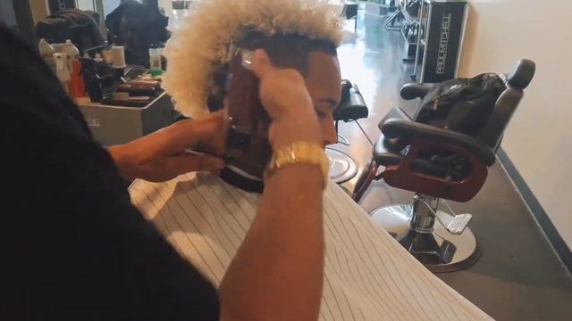 Dynastyblendz at work! — Paul Mitchel смотреть онлайн