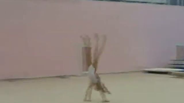 Спортивная гимнастика. Девочки. Акробатика.