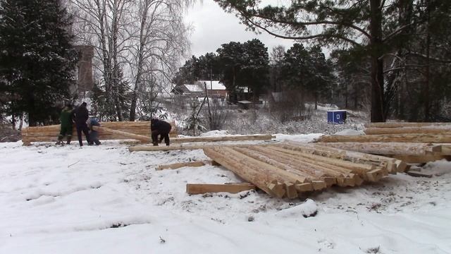 СРУБ БАНИ 6 на 6 МЕТРОВ. Сруб для бани в лапу. Установка сруба для сушки на зиму. Русская баня. Бан