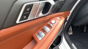 2024 BMW X7 - от $100.000 и выше.