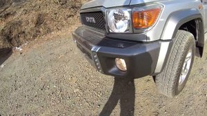 Обзор настоящего внедорожника Toyota Land Cruiser 76!!!! стоимость такого живого от 3 млн руб!!!