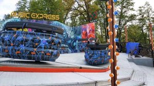 Аттракцион musicexpress в парке Юность. Калининград