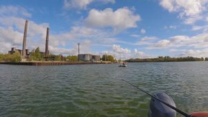 Не ожидал его на спиннинг В ЯМЕ 19 метров! ЭТО РЕКОРД!？ Осенняя рыбалка на джиг