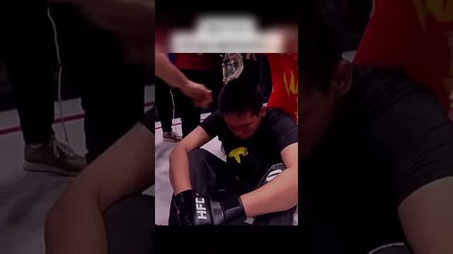 Драка попами. Драка попами. Мма линджери. Мма пейдж ванзант. Диана белбита юфс.