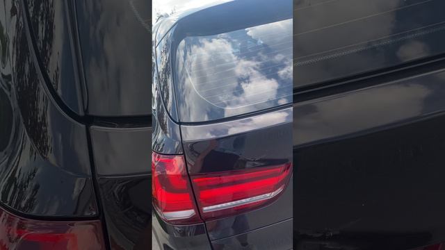 BMW X5 с китайским бампером Porsche Cayenne  с вибрацией как на массажном кресле и Mercedes ML W164