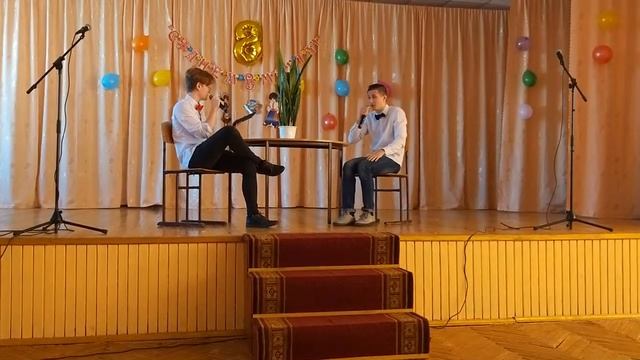8 марта, сценка "Боязнь 8-го марта" (сюрприз от 11-А) смотреть онлайн