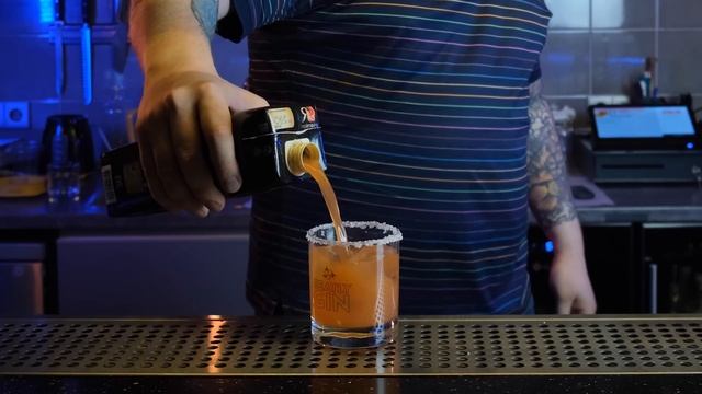 БАРМЕН СТАЛ МОРЯКОМ / 5 МОРСКИХ КОКТЕЙЛЕЙ