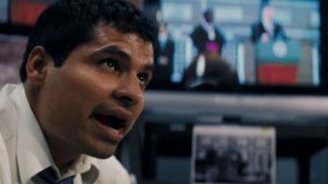 Рона Митра в фильме Стрелок