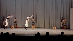 Венгерский танец "Чардаш". Хореографический ансамбль "Ритмы детства"