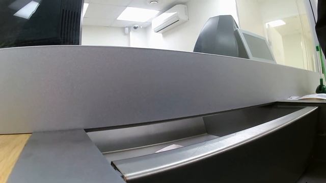 Рваные деньги / Покупаю товар и меняю в банке смотреть онлайн