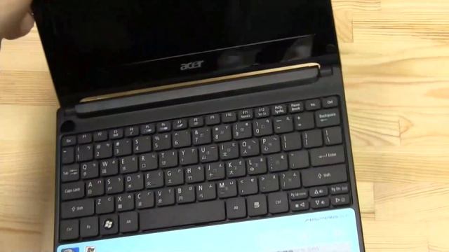 Acer Aspire One D270 Unboxing - Cedar Trail Netbook [Deutsch - German] смотреть онлайн