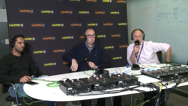 LIVE: India v England 3rd Test, Day 2, Rajkot | talkSPORT Cricket смотреть онлайн