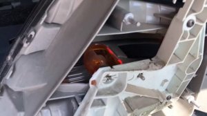 Mercedes Benz w211 how to removal rear tail light снятие задних фонарей