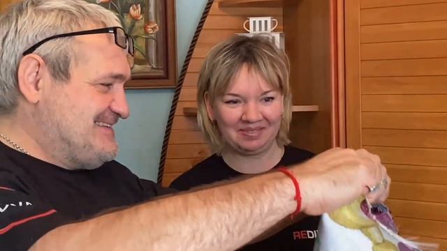 Перетяжка дивана на дому. Redivan.ru