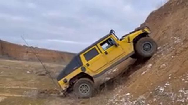 Тест-драйв Hummer H1, замер скорости 0-100км/ч смотреть онлайн