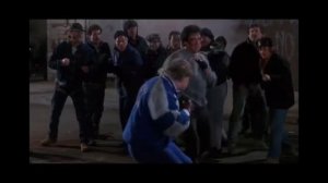 Рокки баллбо против Томми ганн