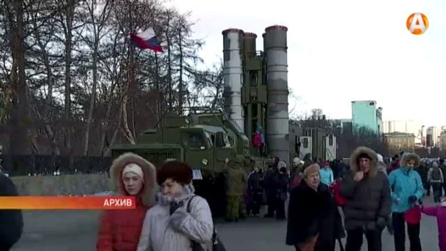 Военную технику выводят на главные улицы Мурманска и Североморска смотреть онлайн